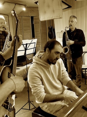 Stage saxophone - Robin Nicaise